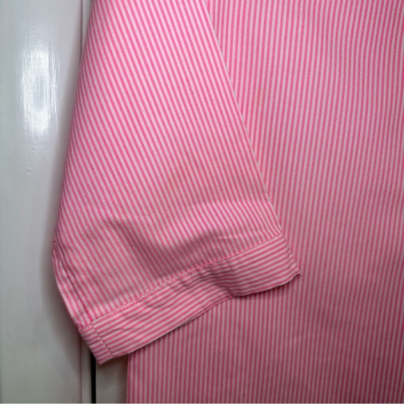 Vineyard Vines Girl’s Pink Seersucker Trimmed Tunic. Size: M (8-10). Pink. - Picture 3 of 8
